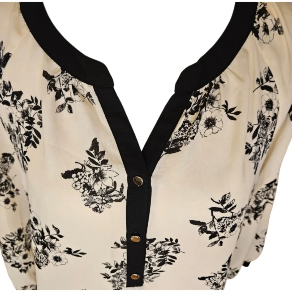 NWT - Jennie & Marlis Floral Blouse - Picture 6 of 13